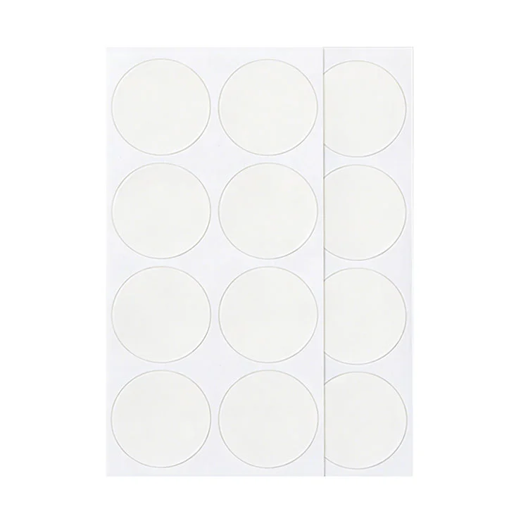 Χαριτωμένα μπαλώματα σπυριών καρδιάς για επούλωση